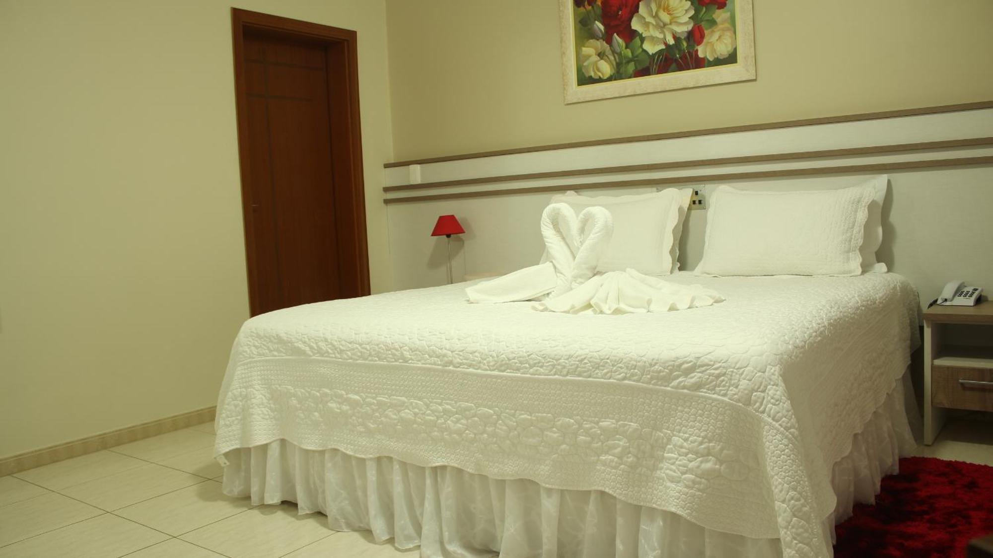 Hotel Dom Baroni Guarapuava Chambre photo