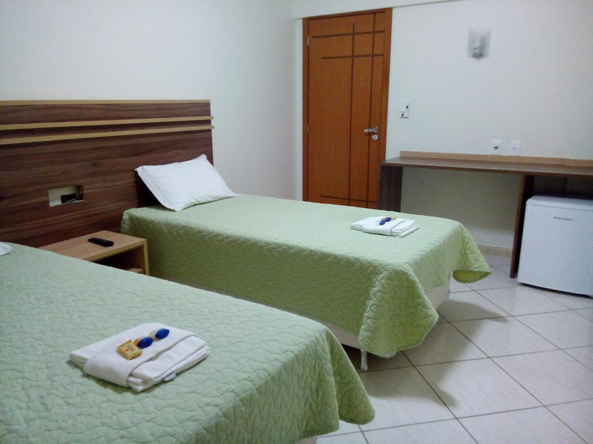 Hotel Dom Baroni Guarapuava Chambre photo