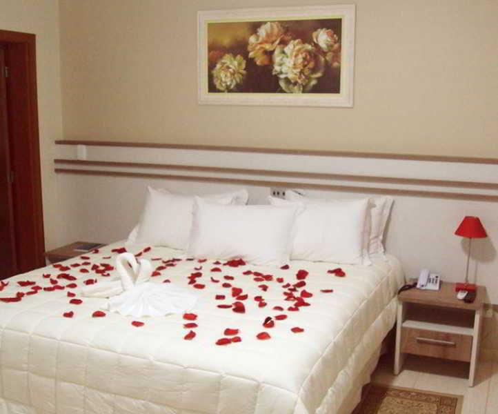 Hotel Dom Baroni Guarapuava Extérieur photo